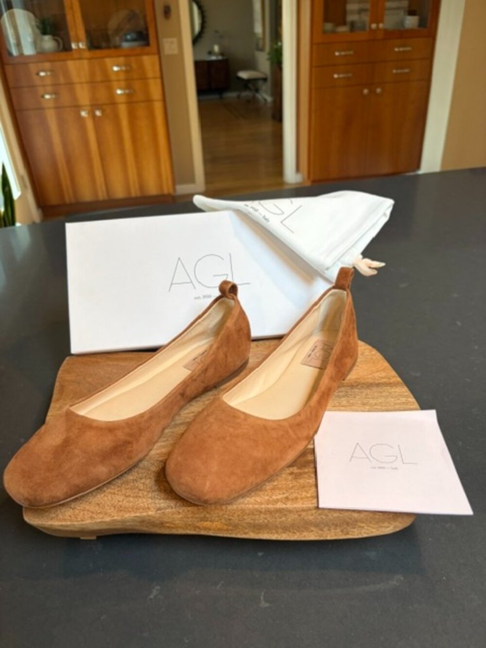 AGL Women's Brown “Kim” Suede Ballet Flats NIB Size 38.5